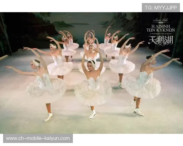 俄罗斯冰舞队在冬奥比赛中展现魅力，俄罗斯冰上舞蹈女单