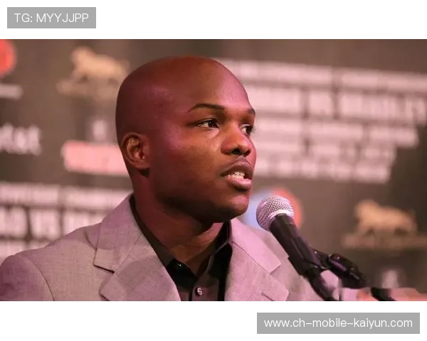 比沃尔提前进入封闭训练，外界对其状态好奇