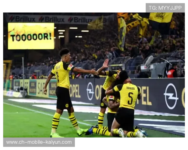 多特蒙德大逆转赢得关键比赛，多特蒙德对手