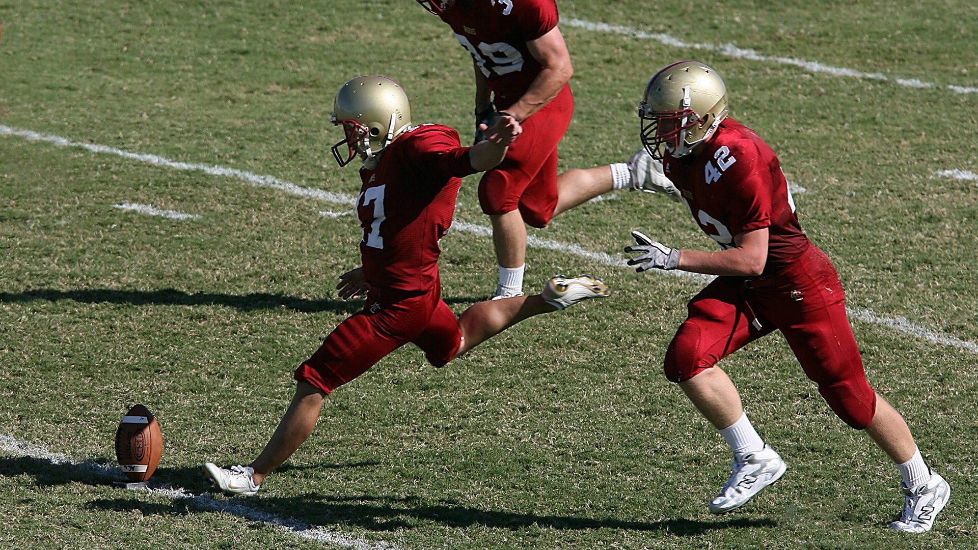 “村头小广场篮球三对三” 农民球员愈发专业